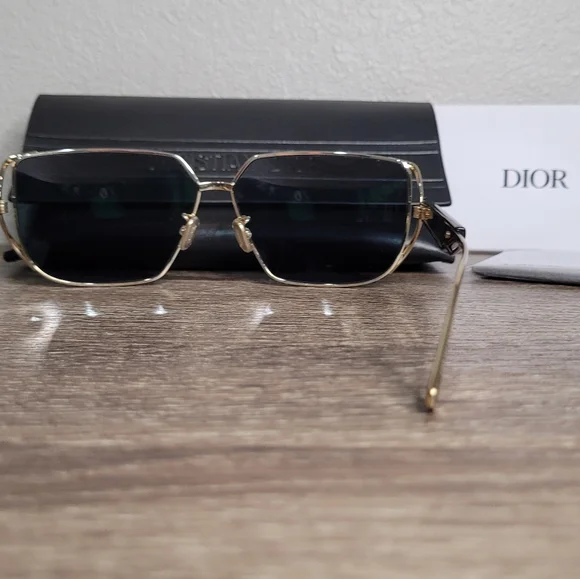 DIOR Sunglases, Unisex,  NEW - Picture 10 of 10
